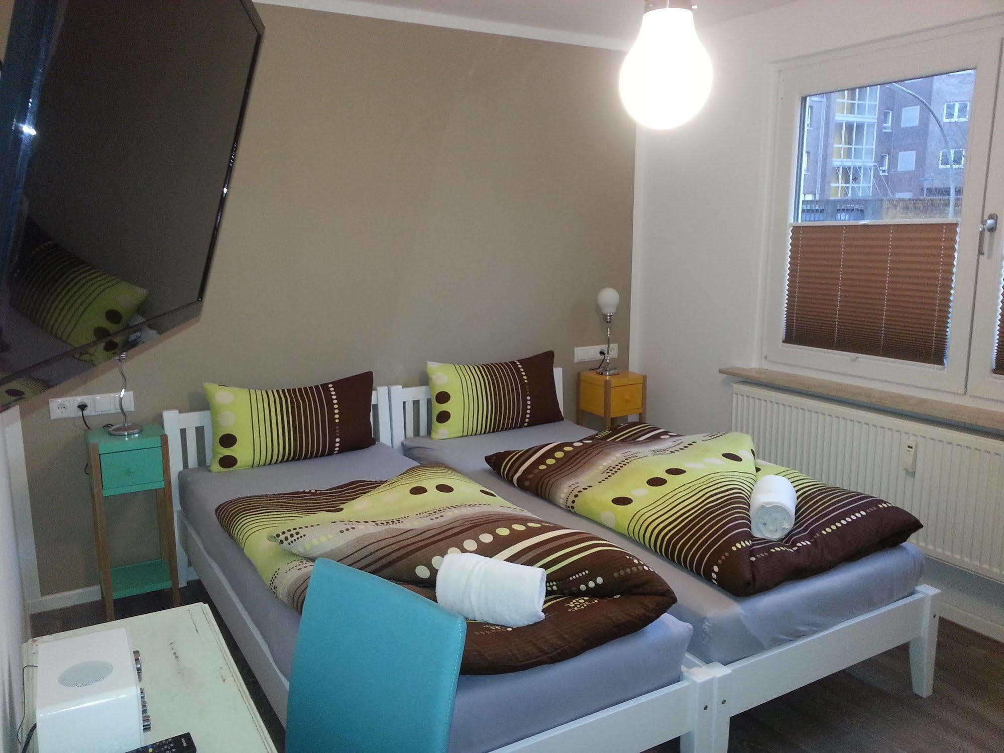 Budapester Hof Gaestehaus Hamburg Ngoại thất bức ảnh