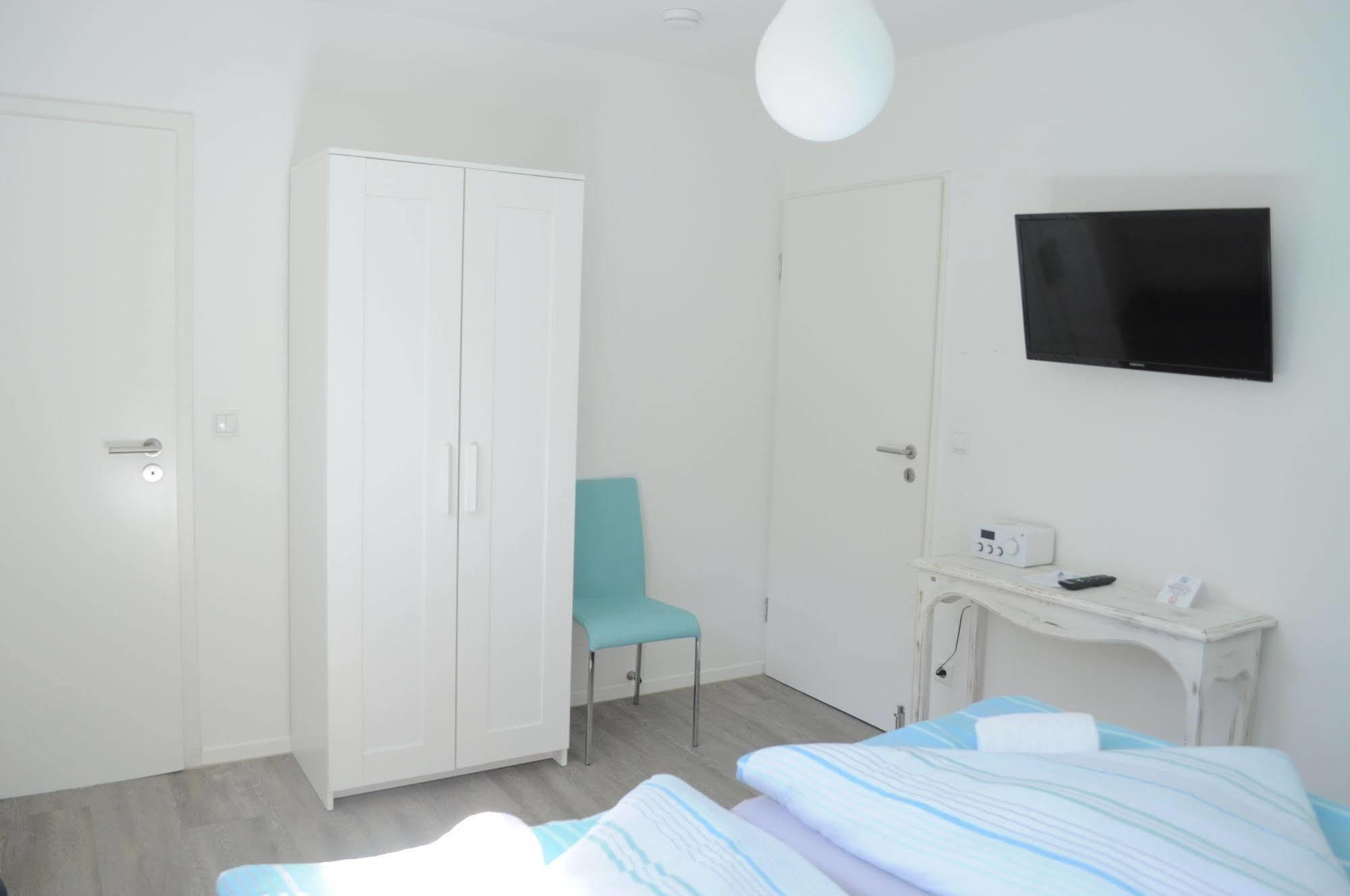 Budapester Hof Gaestehaus Hamburg Ngoại thất bức ảnh